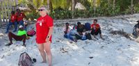 Sigrid und Kinder am Strand